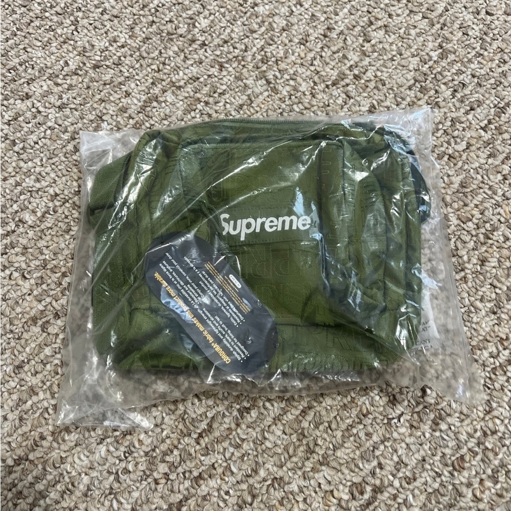 Supreme Shoulder Handbag